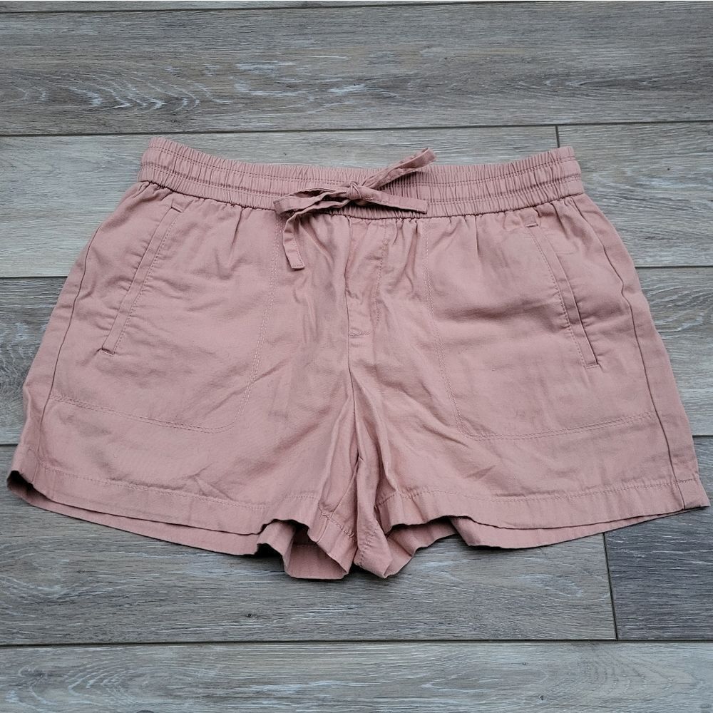 Loft Rose pink summer shorts size small